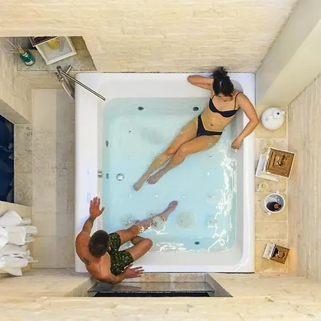 לינה וארוחת בוקר Murr Luxury