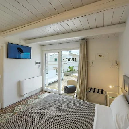 לינה וארוחת בוקר Murr Luxury נוצ'י